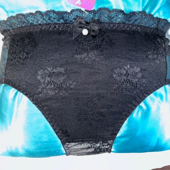 Black All lace Menstrual Panties. High waist Lolita Kawaii Period Panties - Picture 2 of 12